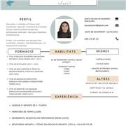 Me defino como una persona carismática con empatía y energía . Daria clases a todas las edades , soy educadora ,monitora y vetlladora infantil